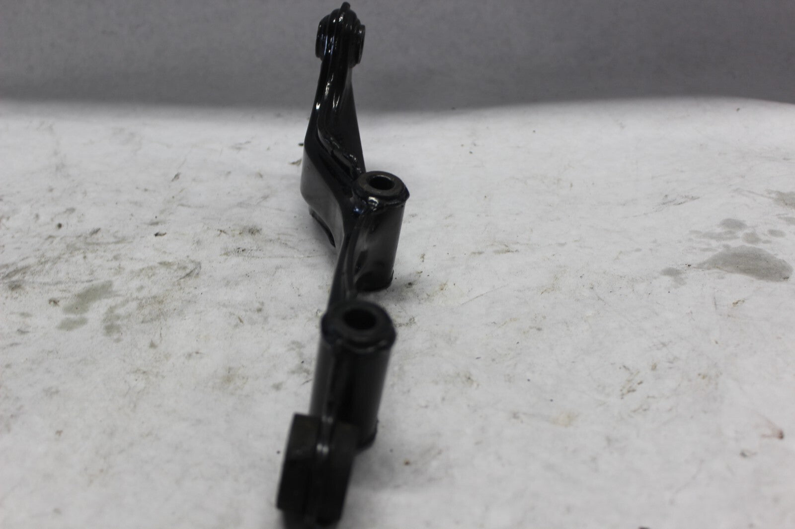 RIGHT FRONT ENGINE HANGER BRACKET 50310-MA1-000 1982 HONDA GL500I SILVERWING