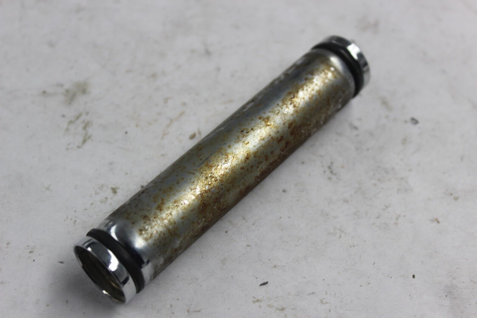 CONNECTING PIPE 19507-MB4-000 1986 HONDA V65 MAGNA VF1100C