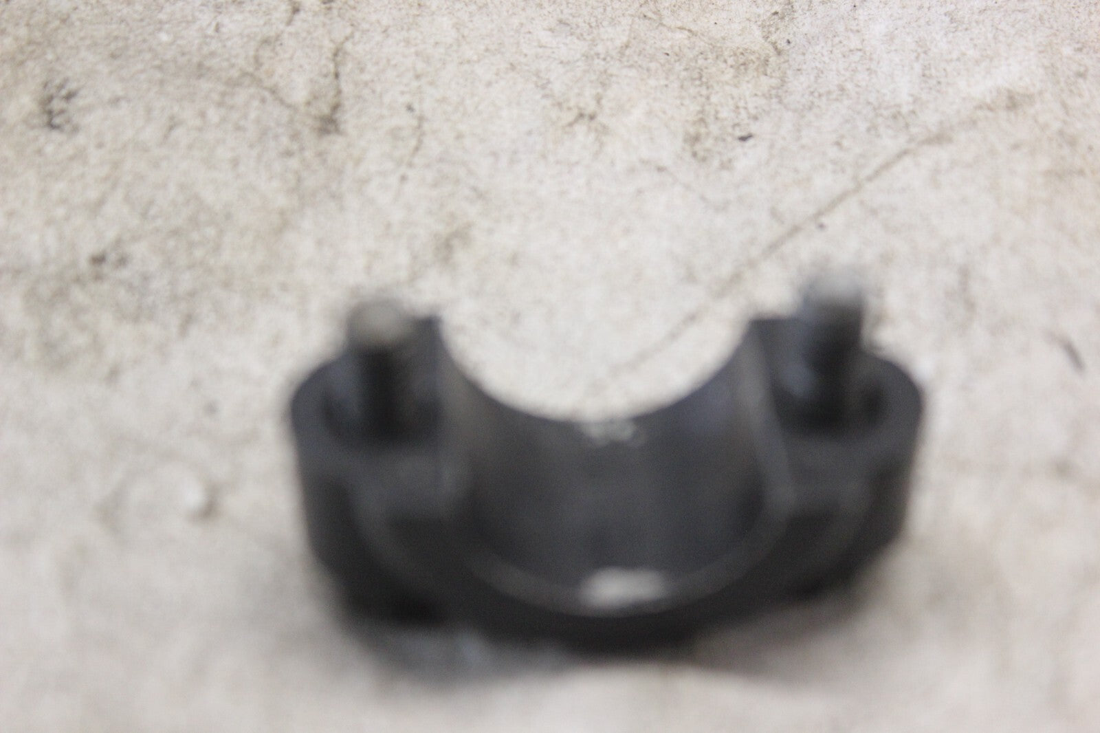 FOOTREST BALANCER W/ SCREWS 43536-31E20 2002 SUZUKI HAYABUSA GSX1300R