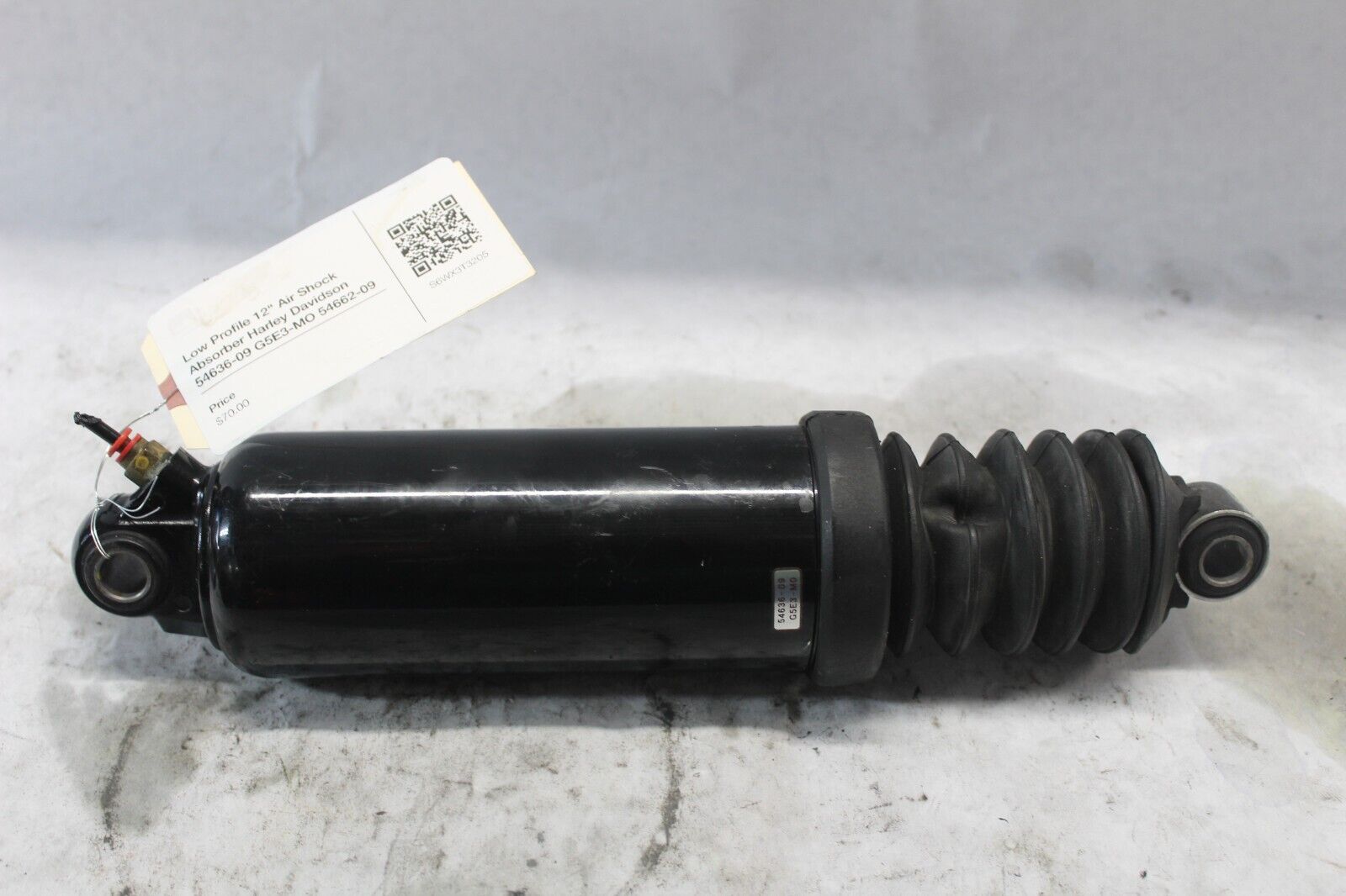 Low Profile 12" Air Shock Absorber Harley Davidson 54662-09