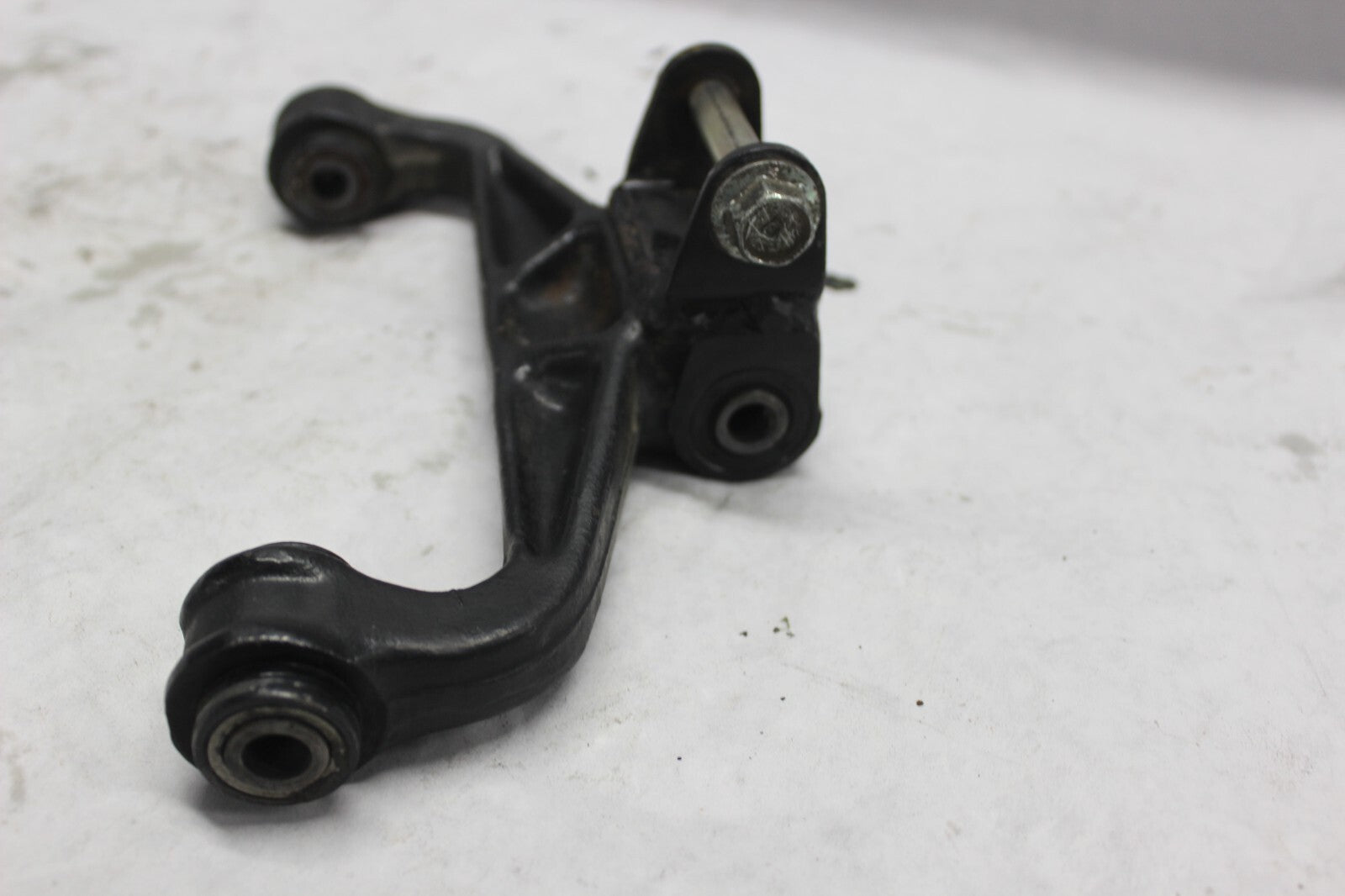CUSHION ARM ASSY 52460-MA1-000 1982 HONDA GL500I SILVERWING