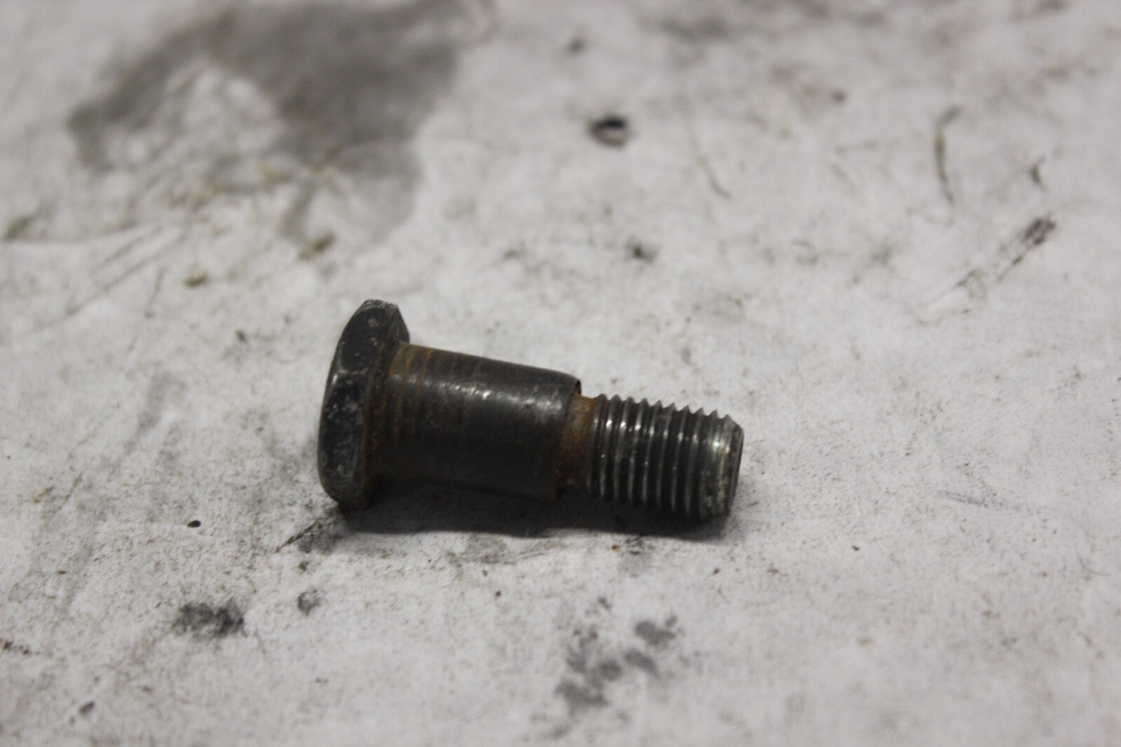 SIDE STAND PIVOT SCREW 90108-223-000 1982 HONDA GL500I SILVERWING