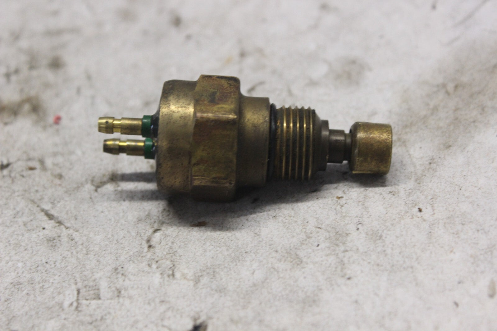 THERMOSTAT SWITCH 37760-MB9-000 1982 HONDA GOLDWING GL1100A
