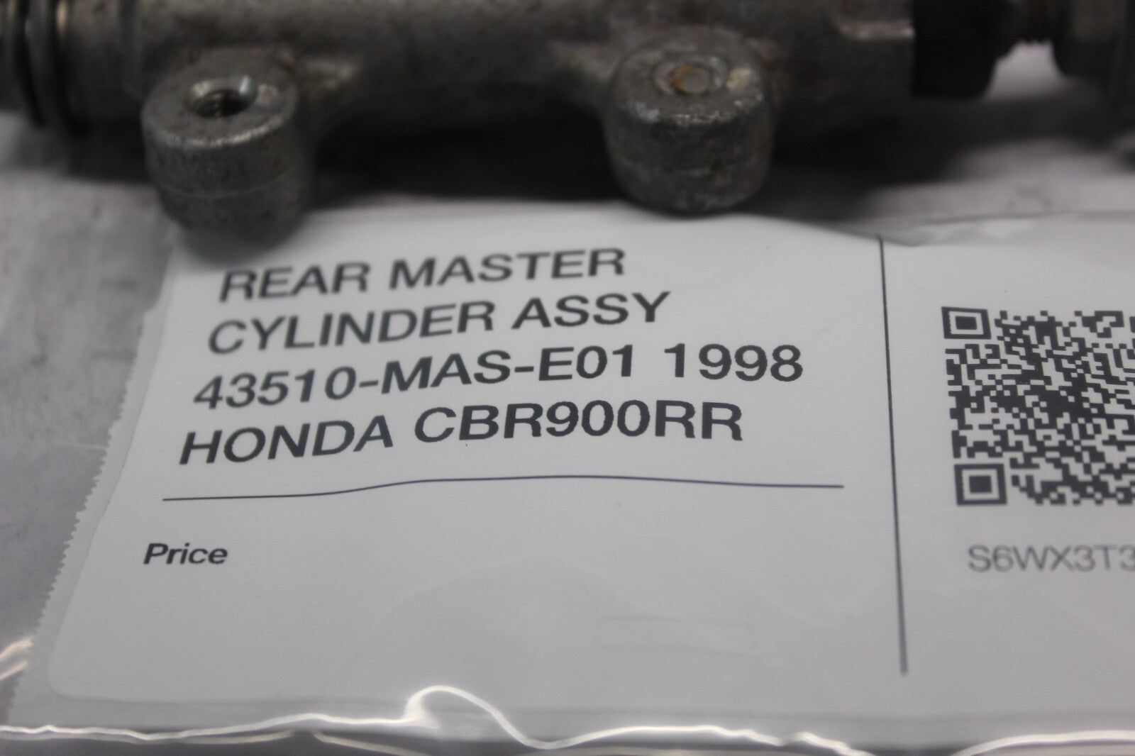 REAR MASTER CYLINDER ASSY 43510-MAS-E01 1998 HONDA CBR900RR