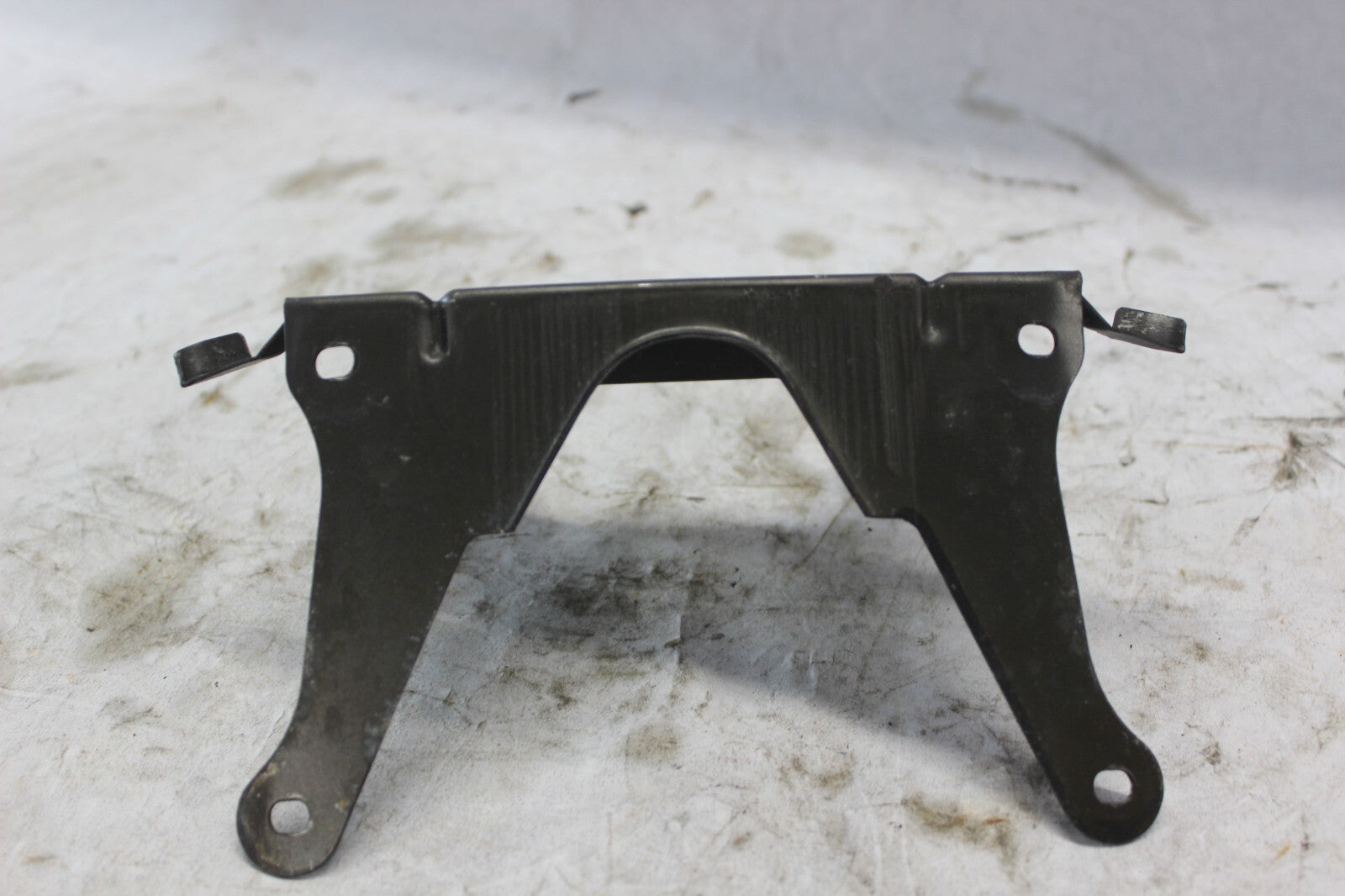 METER PANEL BRACKET 64254-MB9-870 1982 HONDA GOLDWING GL1100A