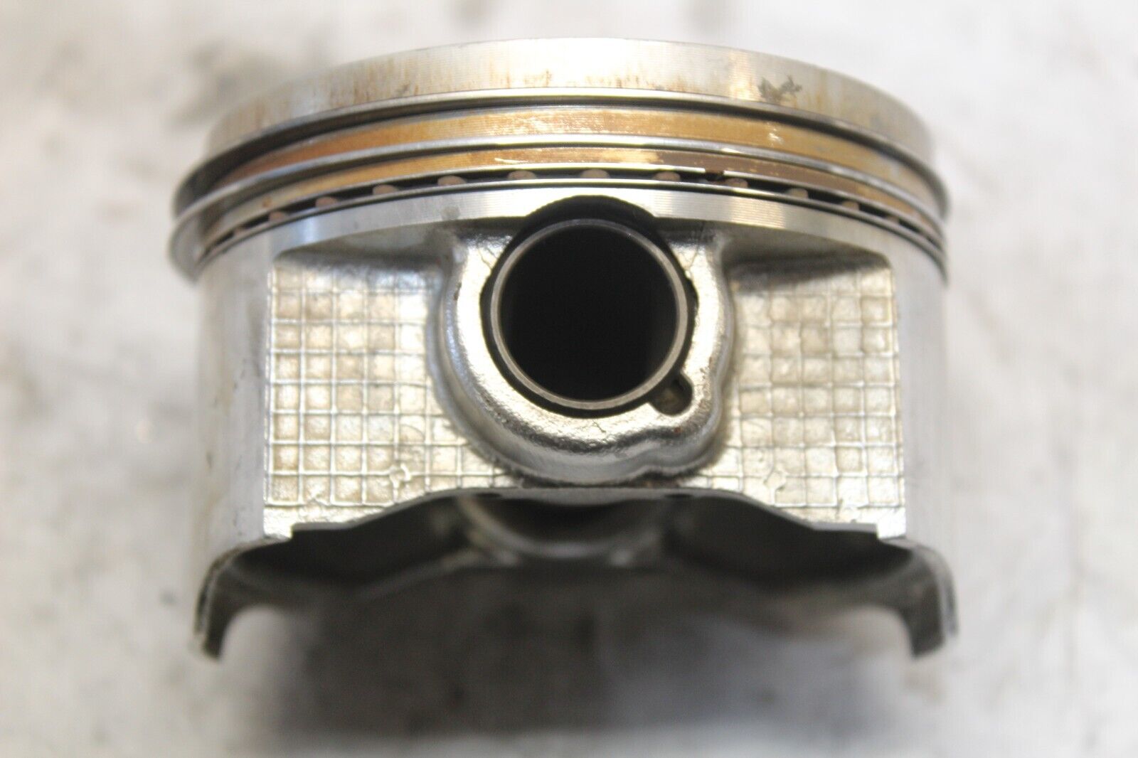 PISTON (STD) 12111-27E10-0F0 2001 SUZUKI BANDIT GSF1200S