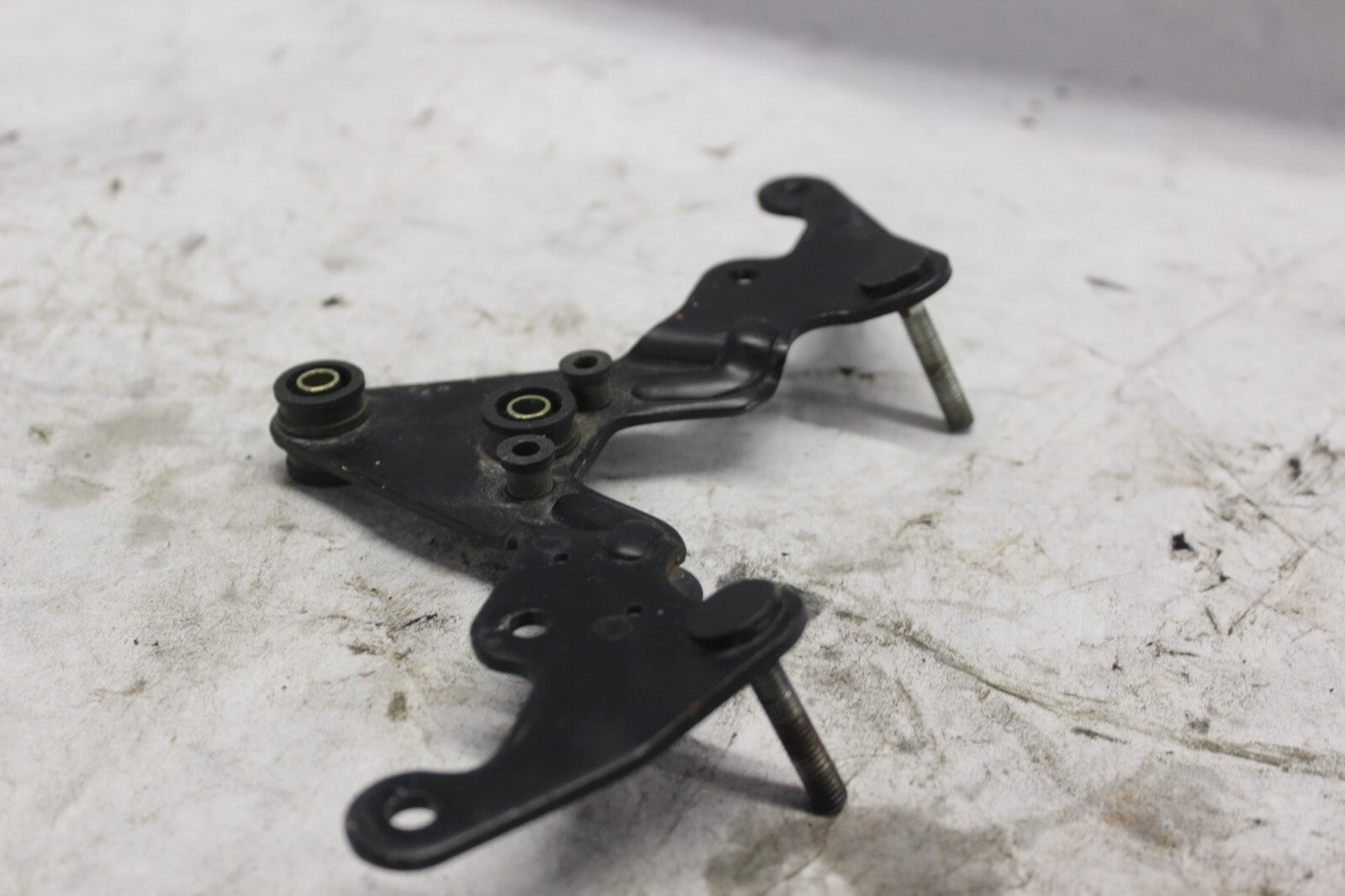 METER BRACKET 37211-MA1-000 1982 HONDA GL500I SILVERWING