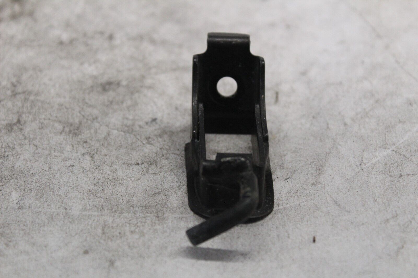 BRACKET, REAR SEAT AND HELMET (RIGHT) 11050-1475 1999 KAWASAKI NINJA ZX-9R