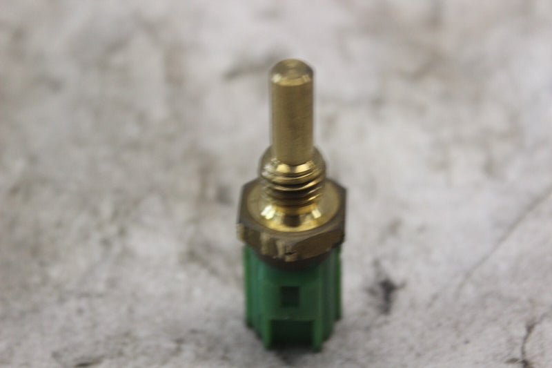 AIR TEMP SENSOR 13650-61B00 2002 SUZUKI HAYABUSA GSX1300R