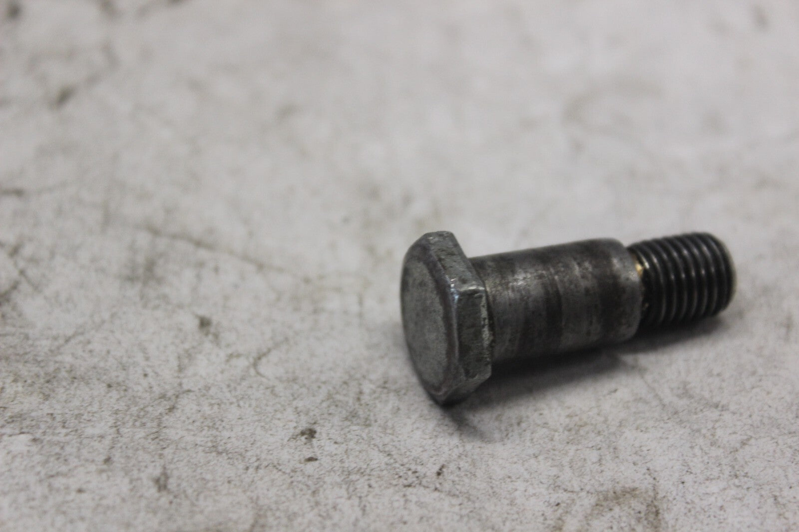 SIDE STAND PIVOT SCREW 90108-371-610 1982 HONDA GOLDWING GL1100A