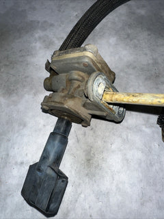 COCK ASSY., FUEL 2001 Suzuki Bandit 1200 44300-32F00