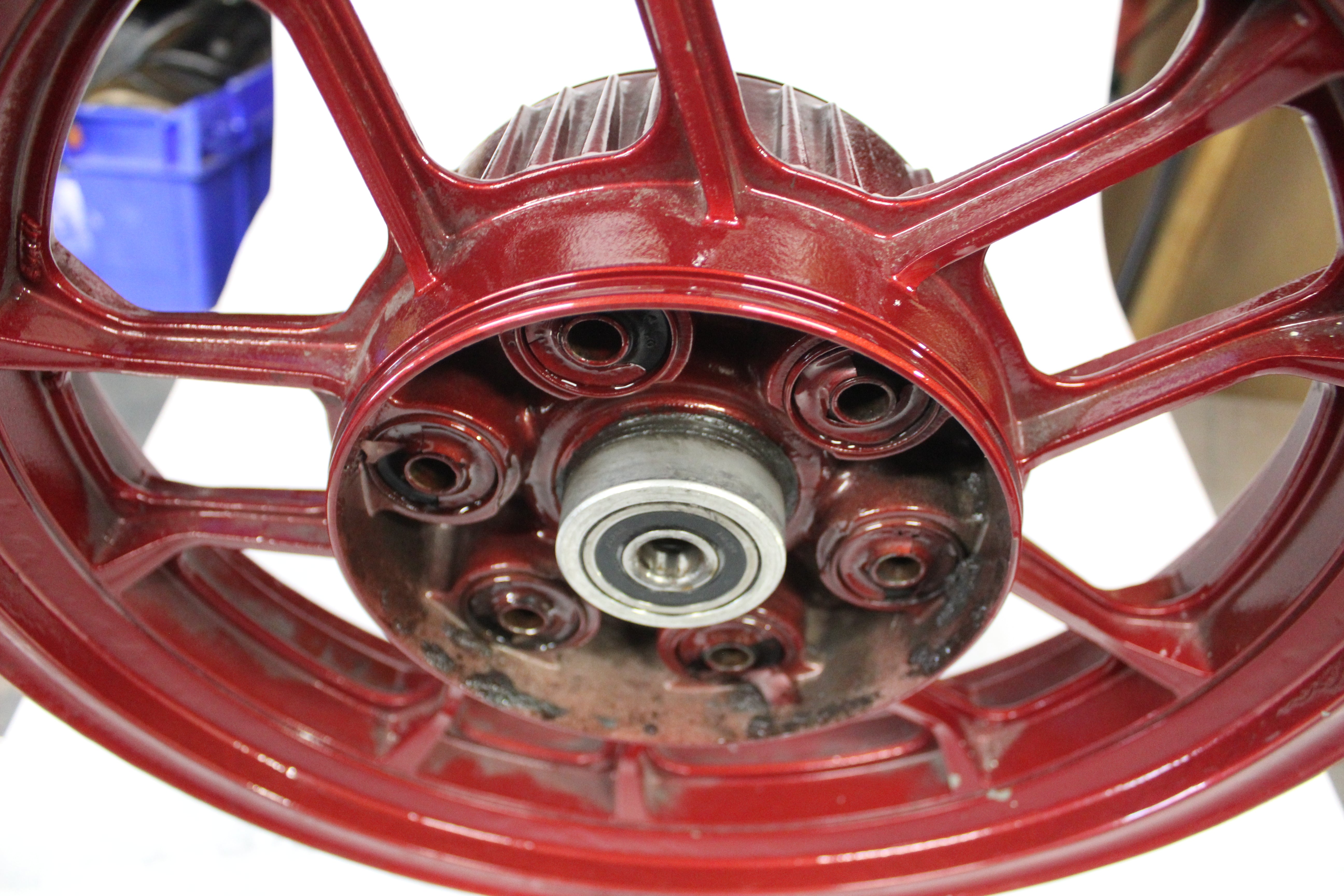 REAR WHEEL (16X3.0) RED 42650-MB1-870 1984 Honda Magna VF700C