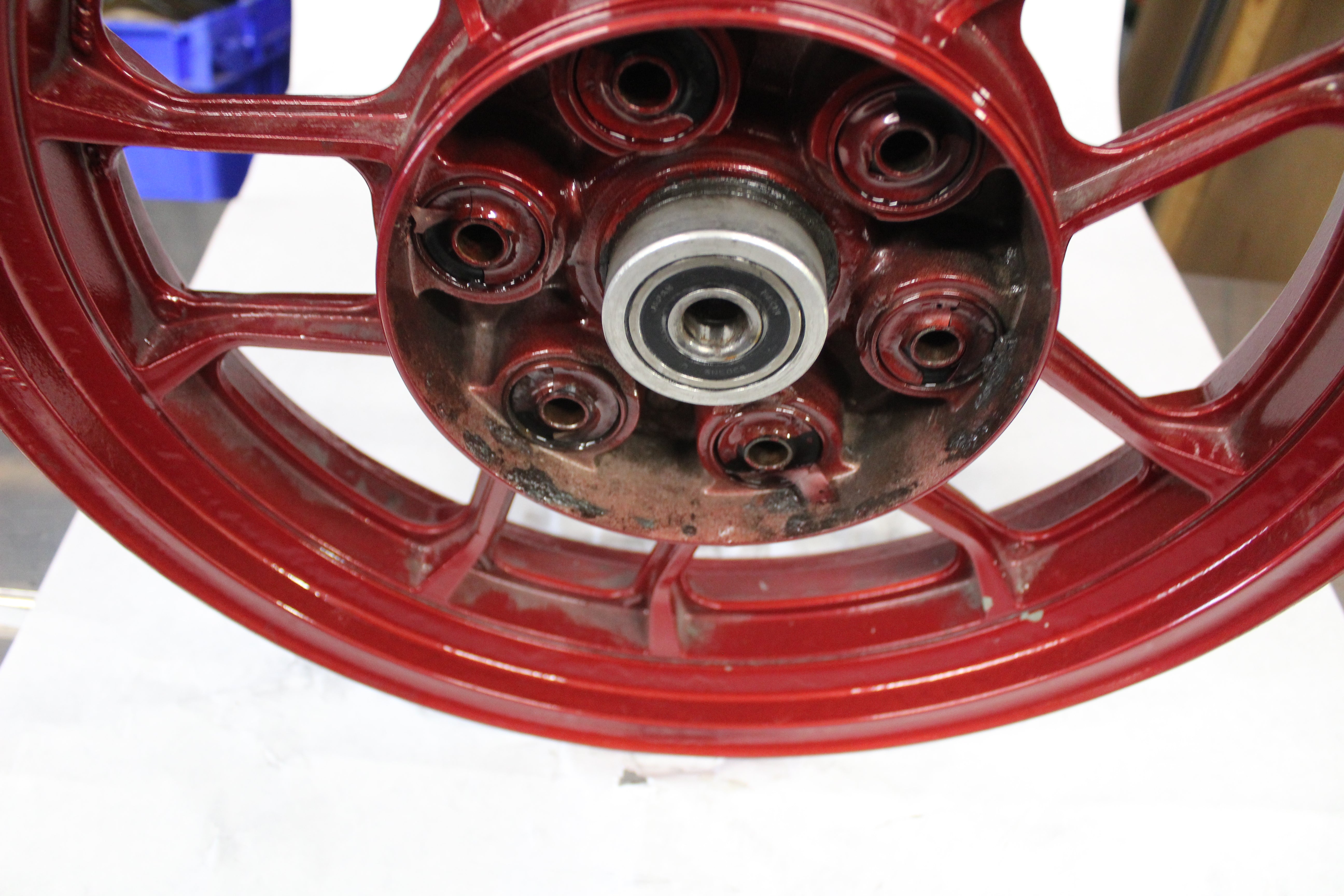 REAR WHEEL (16X3.0) RED 42650-MB1-870 1984 Honda Magna VF700C