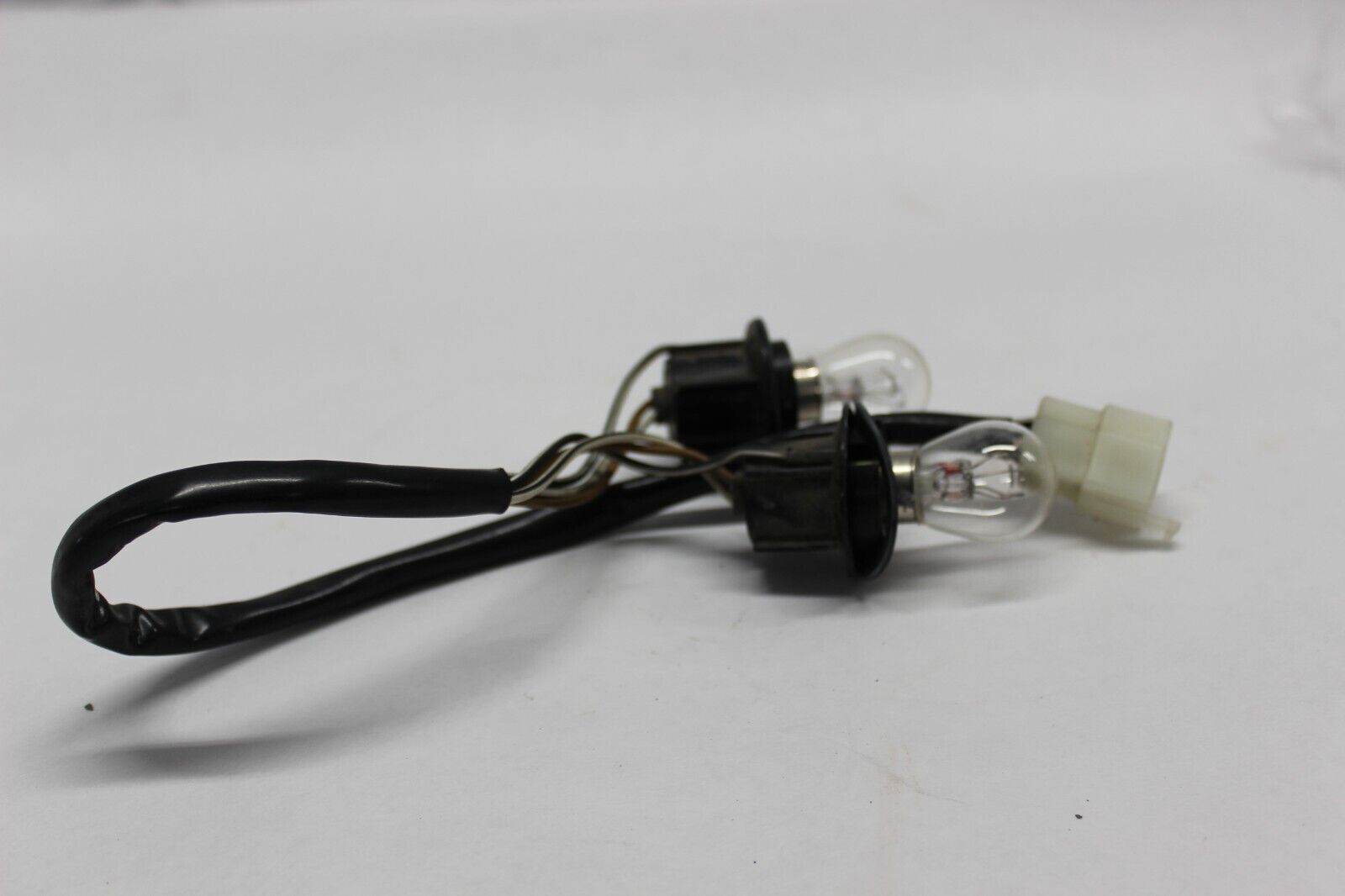 Socket & Cord Assy 35718-33E00 1999 Suzuki GSX-R600