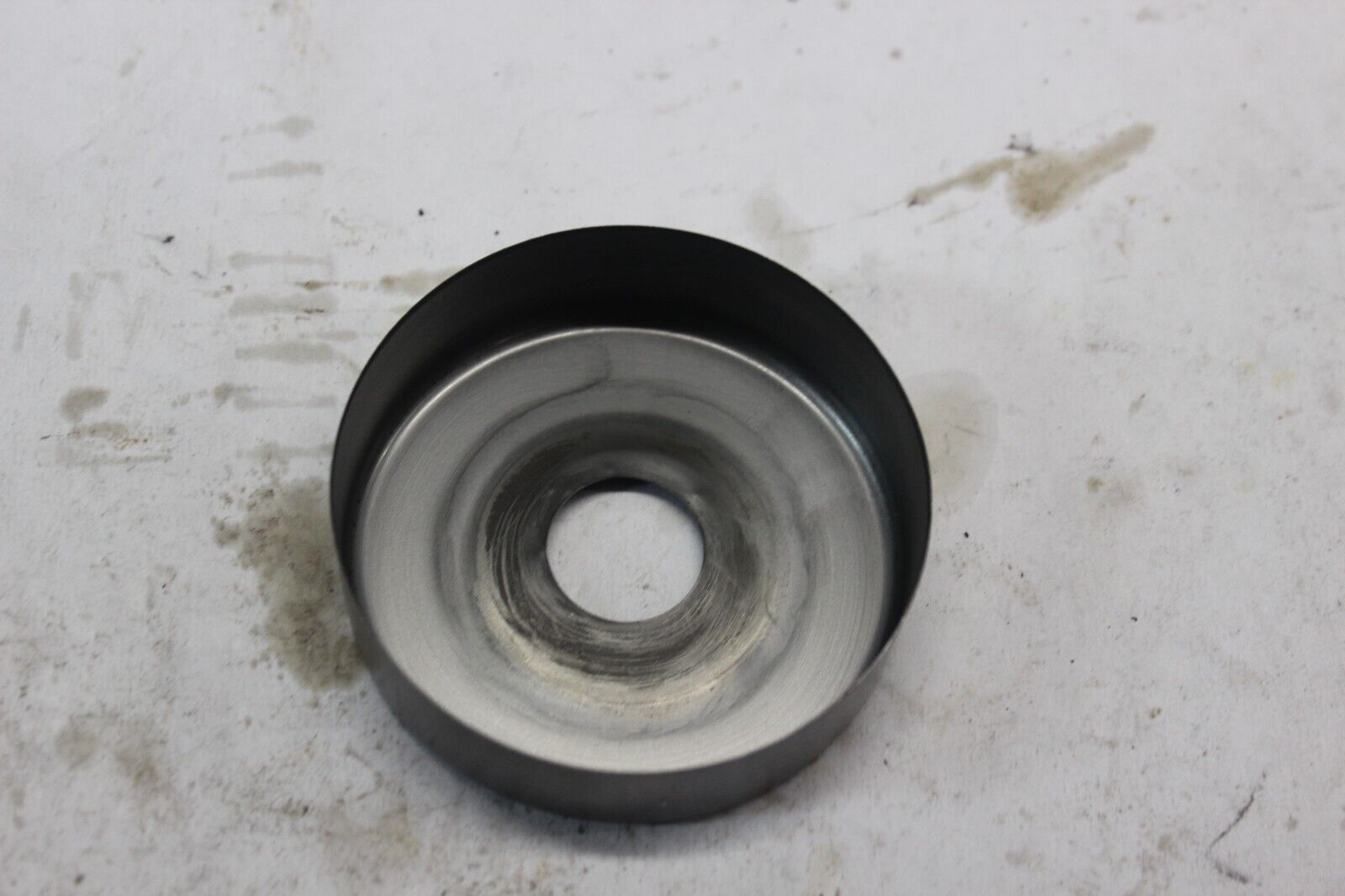OIL FILTER PLATE 13169-1110 1982 KZ750N SPECTRE