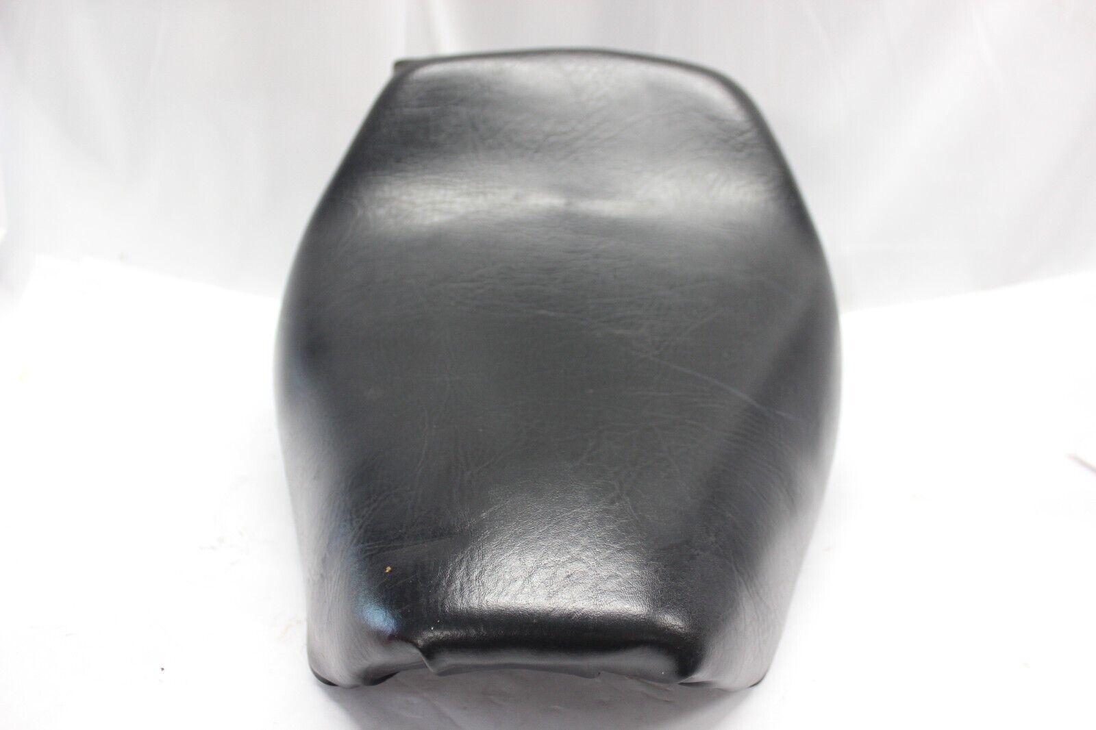 SEAT 77100-MB1-870 1984 Honda VF700C