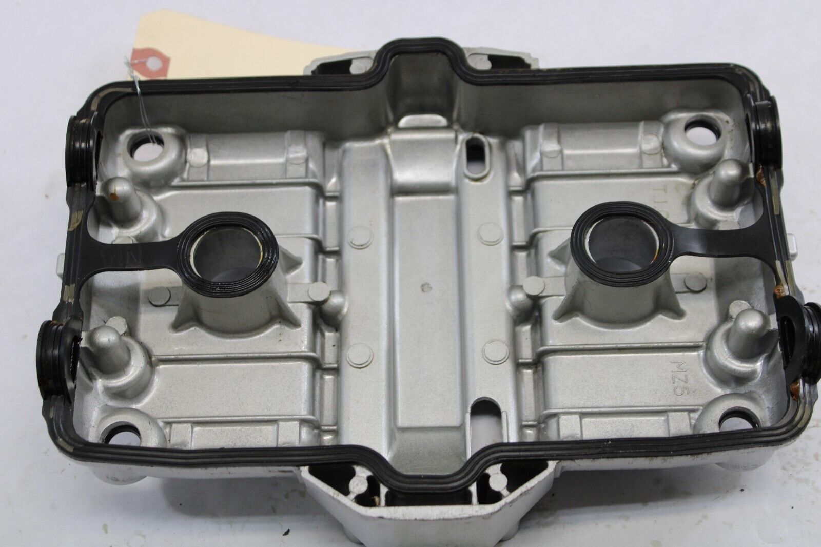 Rear Cylinder Head Cover w/Gasket 12321-MZ5-306 1997 Honda Magna VF750