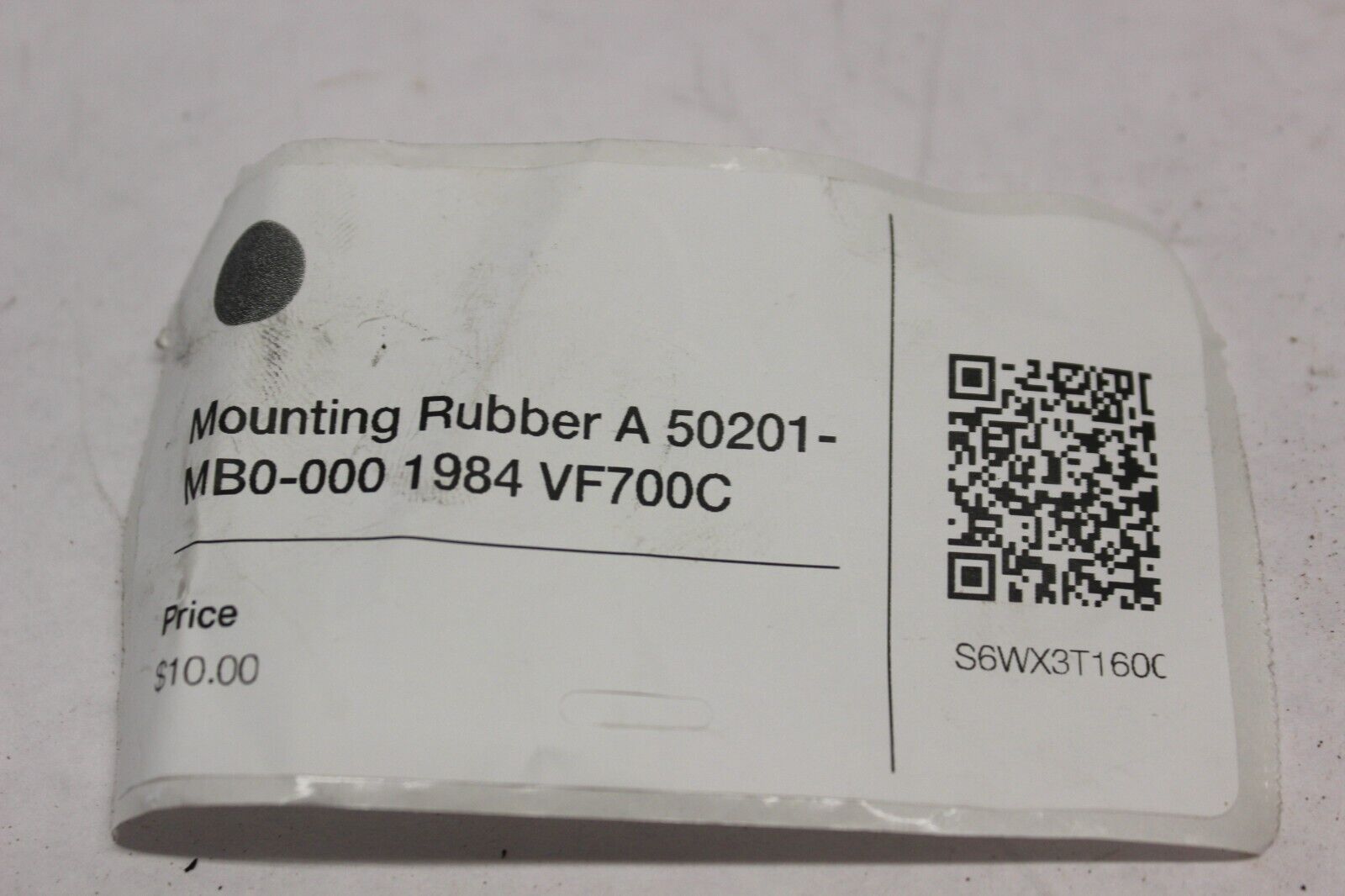 Mounting Rubber A 50201-MB0-000 1984 Honda VF700C