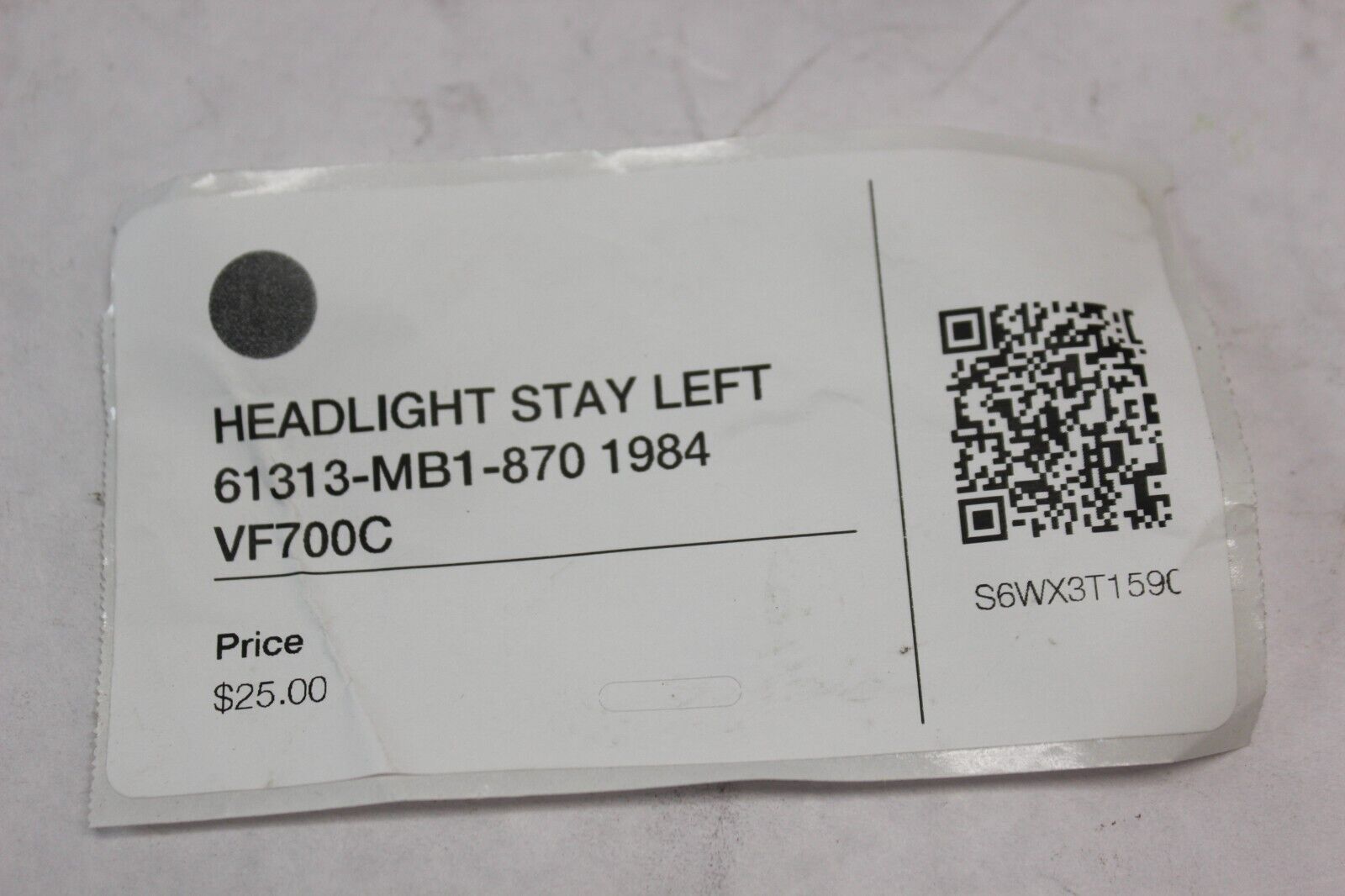 HEADLIGHT STAY LEFT 61313-MB1-870 1984 Honda VF700C