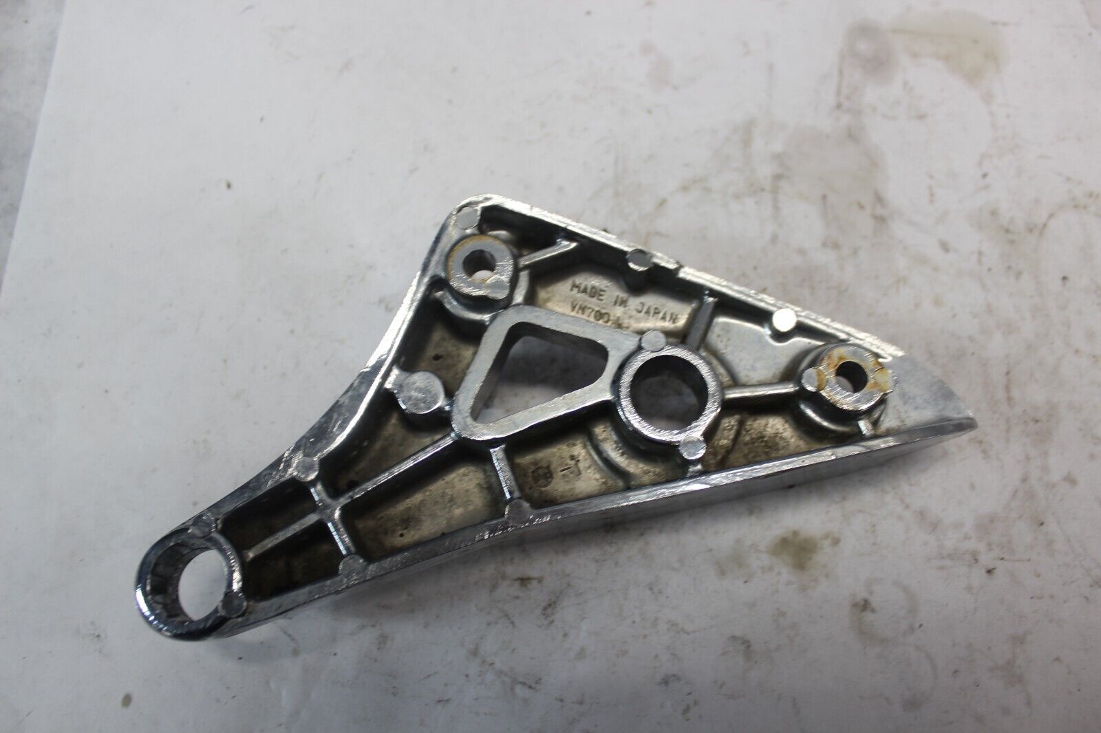 MUFFLER STAY LEFT CHROME 35011-1263 1987 VULCAN VN750A