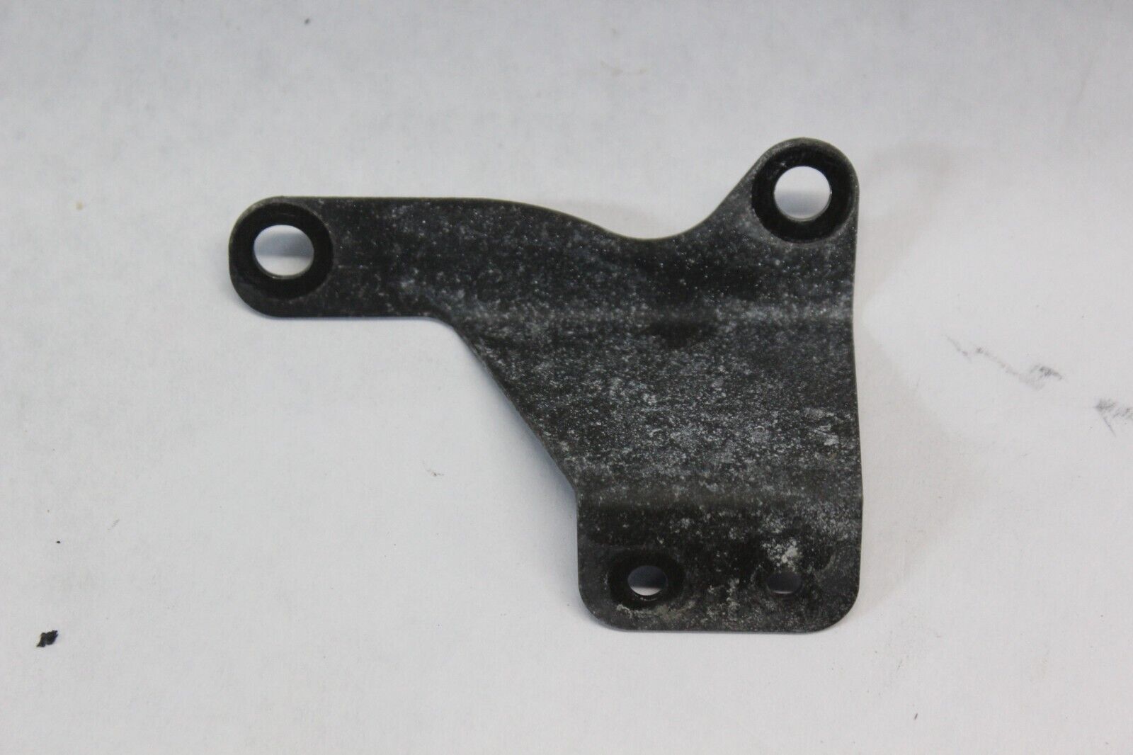 FRONT RIGHT REFLECTOR BRACKET 35956-10G00 2006 BURGMAN AN650K6