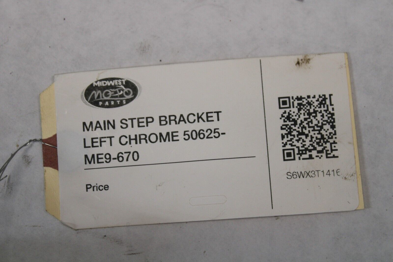 MAIN STEP BRACKET LEFT CHROME 50625-ME9-670 1983 Honda VT750C Shadow