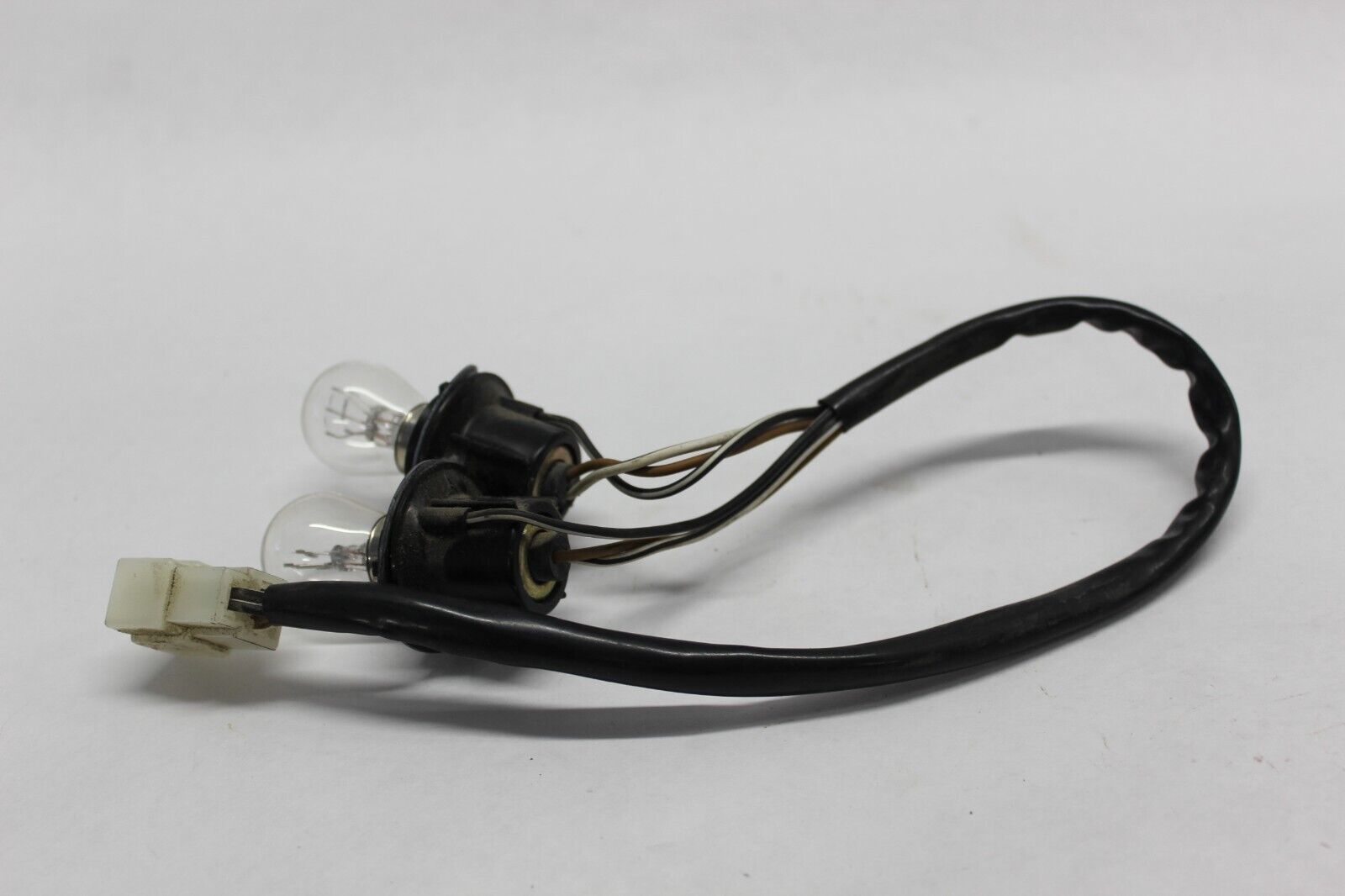 Socket & Cord Assy 35718-33E00 1999 Suzuki GSX-R600
