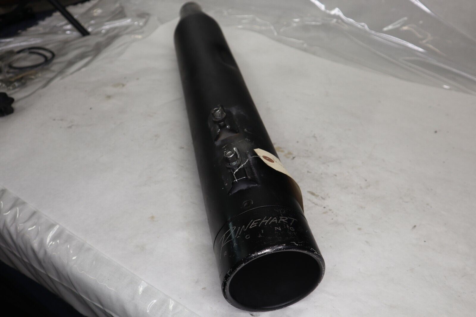 OEM Harley Davidson LEFT Exhaust 4" Muffler 2010 Streetglide Black