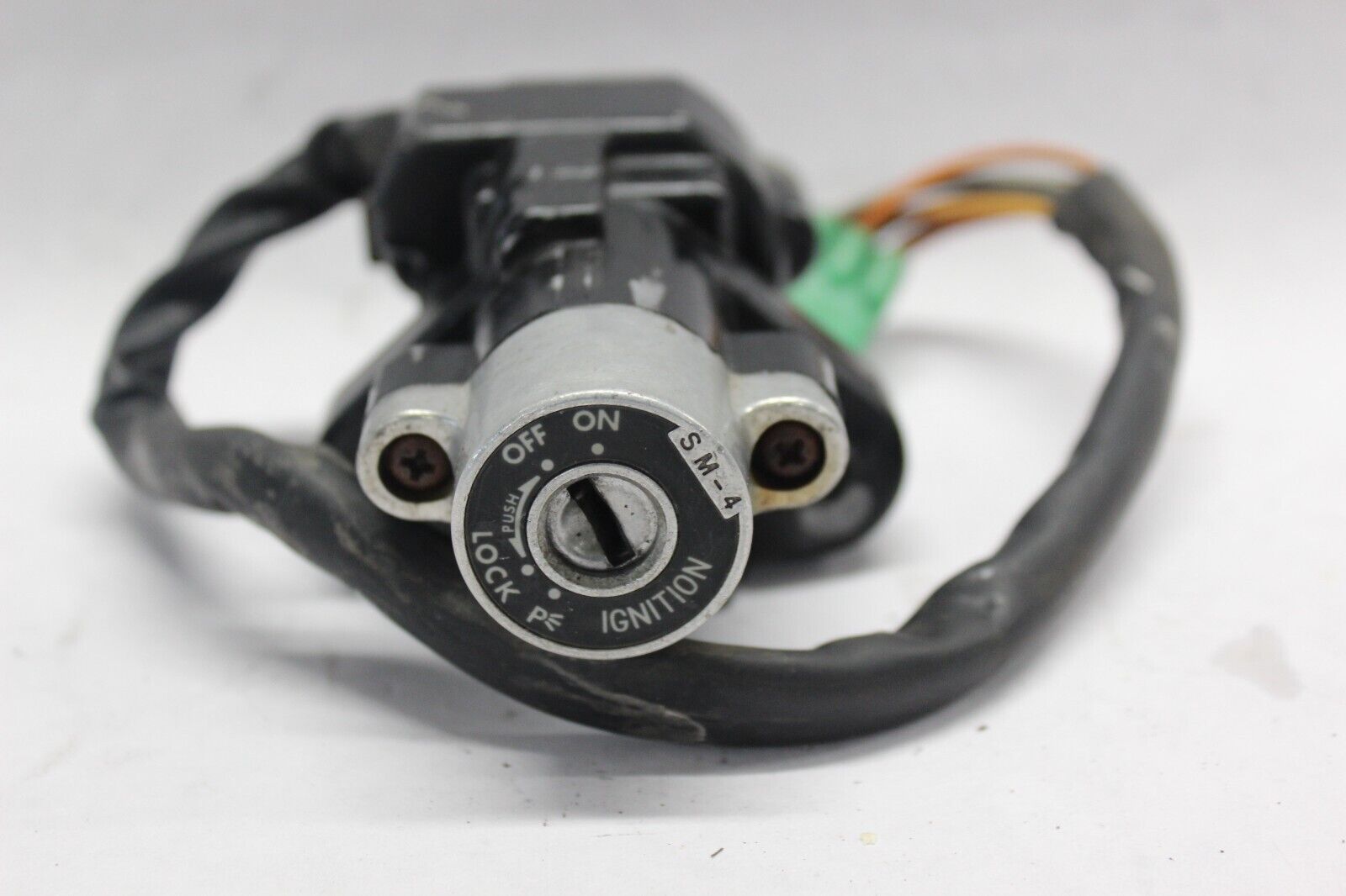 Steering Lock Assy(NO KEY) #37100-33E20 2001 GSF1200 SUZUKI BANDIT