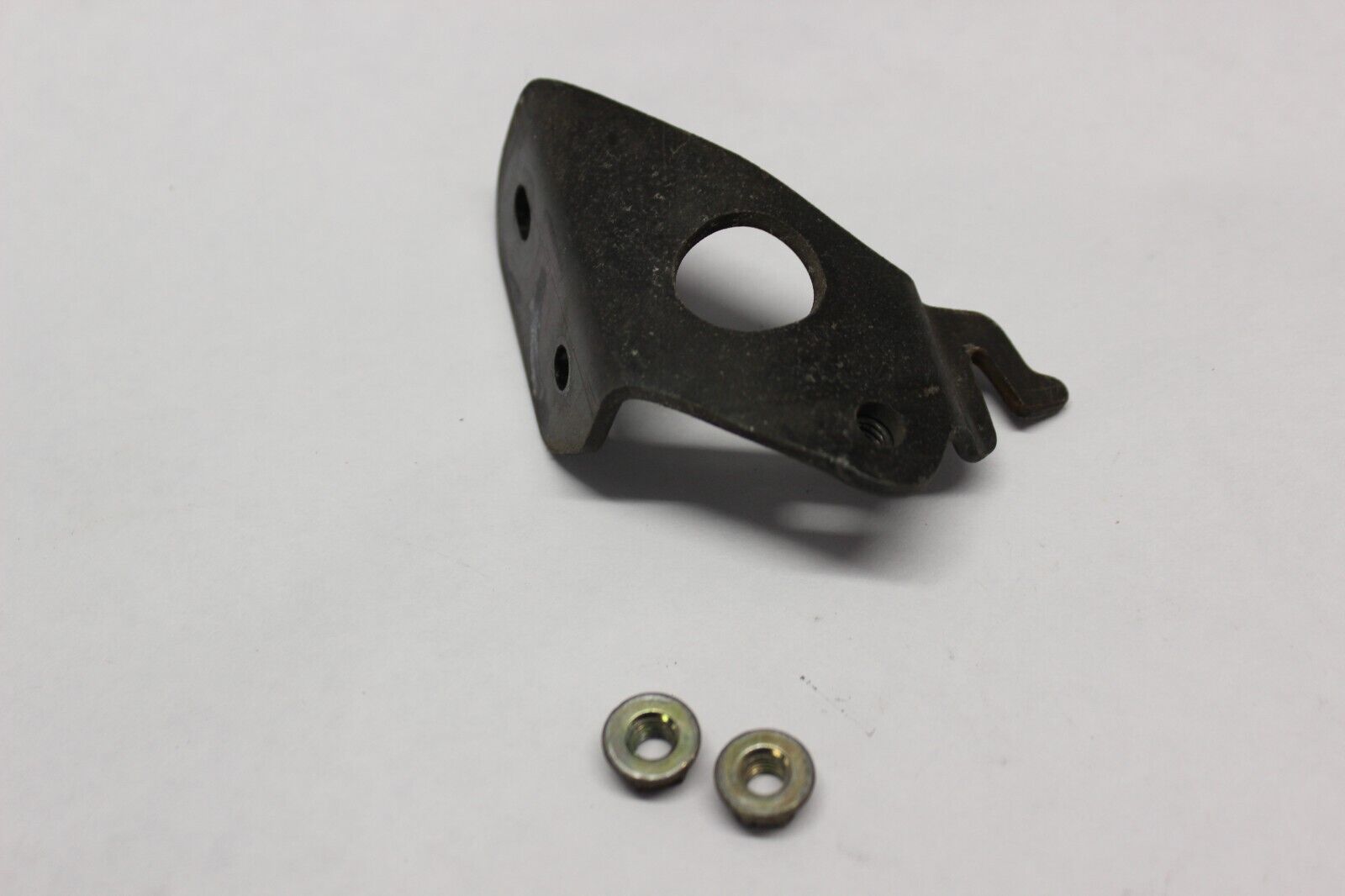 Seat Lock Plate Left 77103-MB1-870 1984 Honda VF700C