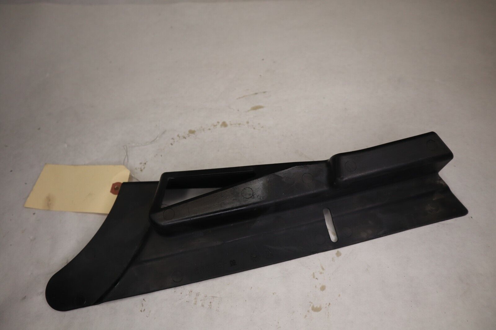 OEM Harley Davidson Rear Belt Guard 2011 Ultra FLHTCU Blk/Silver 60386-09