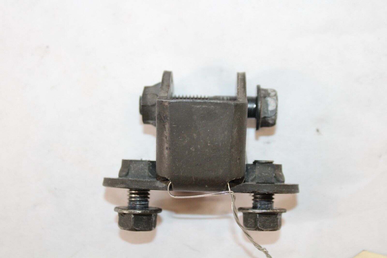 Front Engine Hanger Bracket A 50135-MAH-000 2007 Honda Shadow Sabre VT1100C2