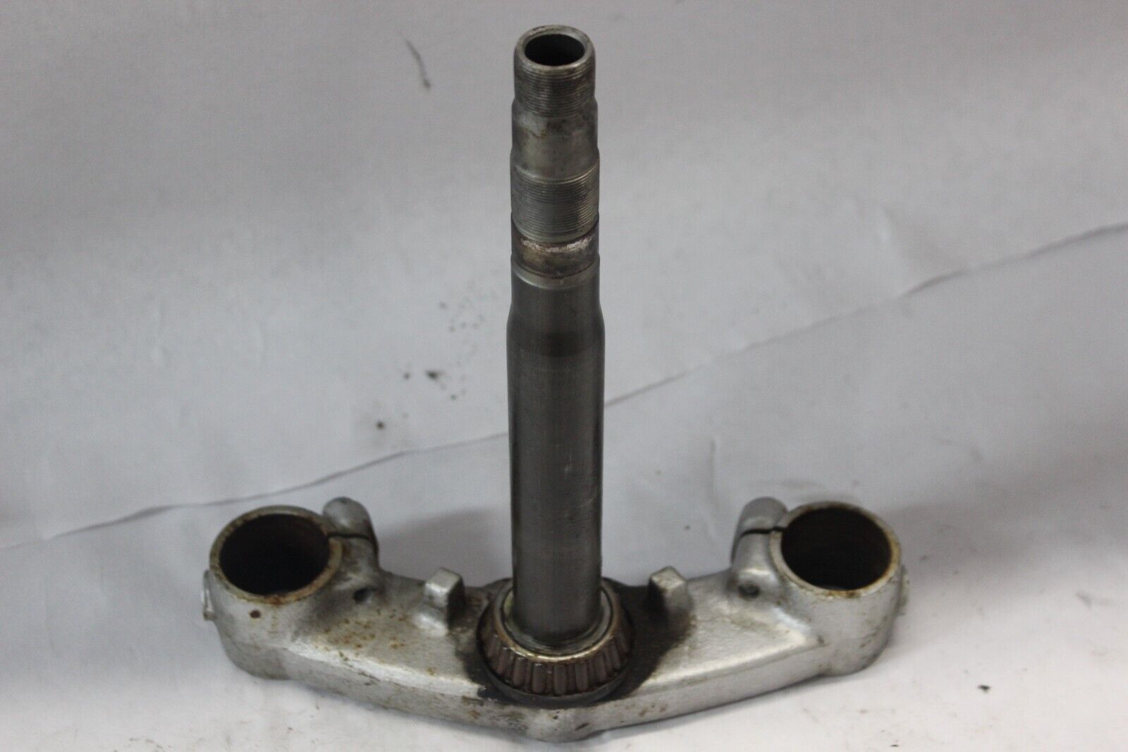 UNDER BRACKET (BOTTOM TREE) 2AE-23340-30-00 1996 Yamaha VIRAGO XV1100S