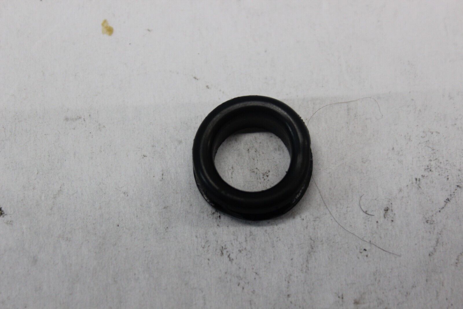 AIR CLEANER GROMMET 92071-1027 1982 Kawasaki Spectre KZ750N