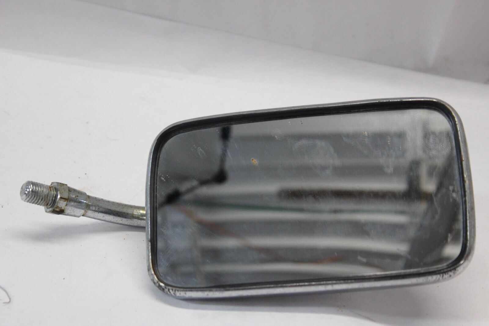 MIRROR RIGHT 88110-MB1-702 1984 Honda VF700C