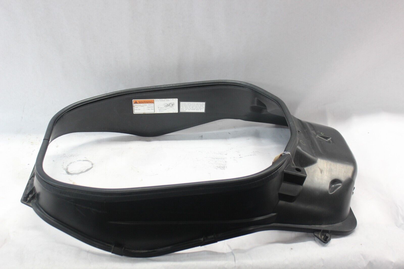 HELMET UPPER BOX 92221-10G10 2006 BURGMAN AN650K6