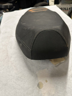 SEAT ASSY. 2001 Suzuki Bandit GSF1200S 45100-31F11-BH4