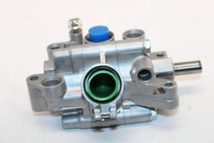 Oil Pump Assy 15100-MZ5-770 1997 Honda Magna VF750