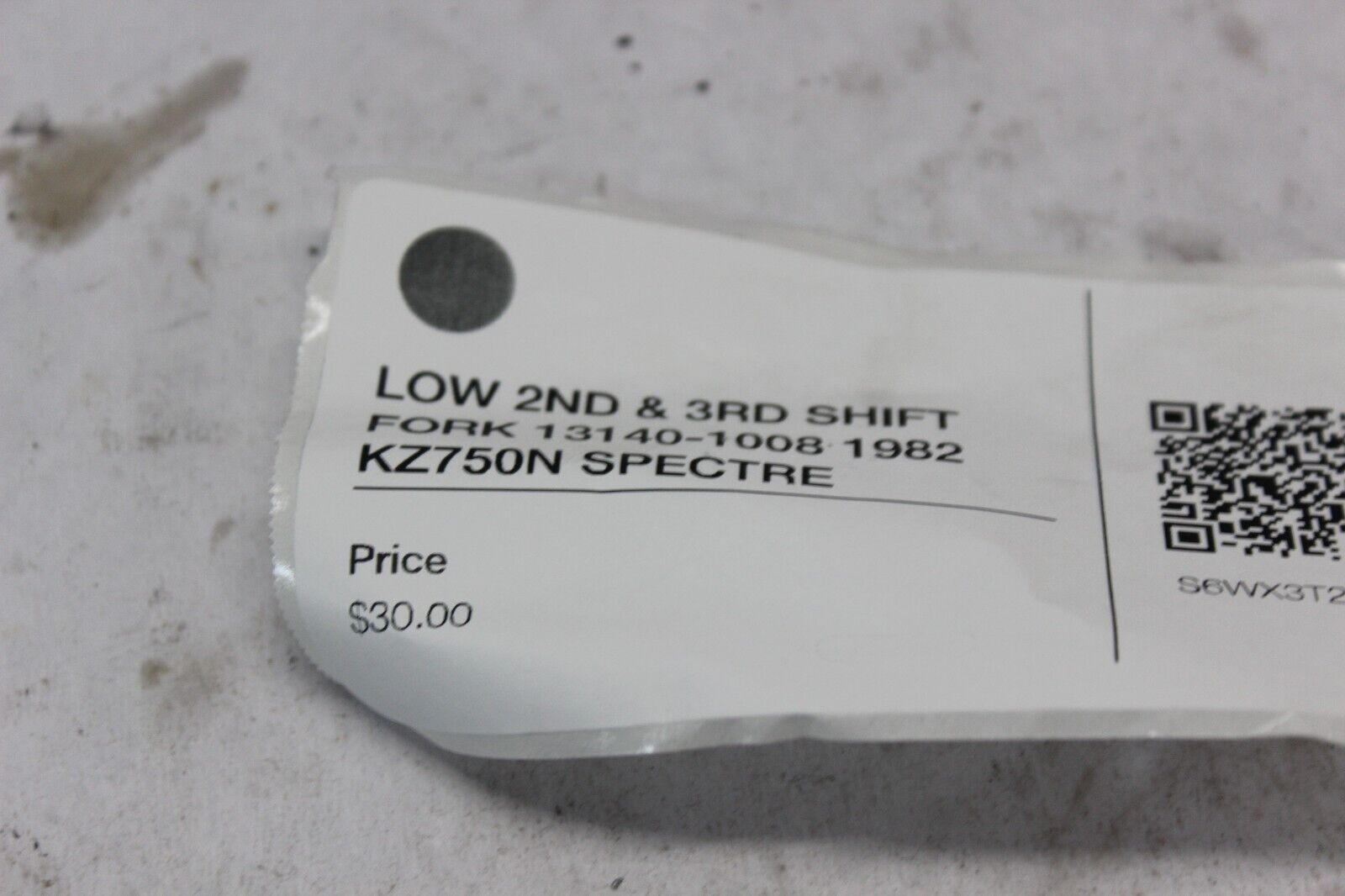 LOW 2ND & 3RD SHIFT FORK 13140-1008 1982 KZ750N SPECTRE