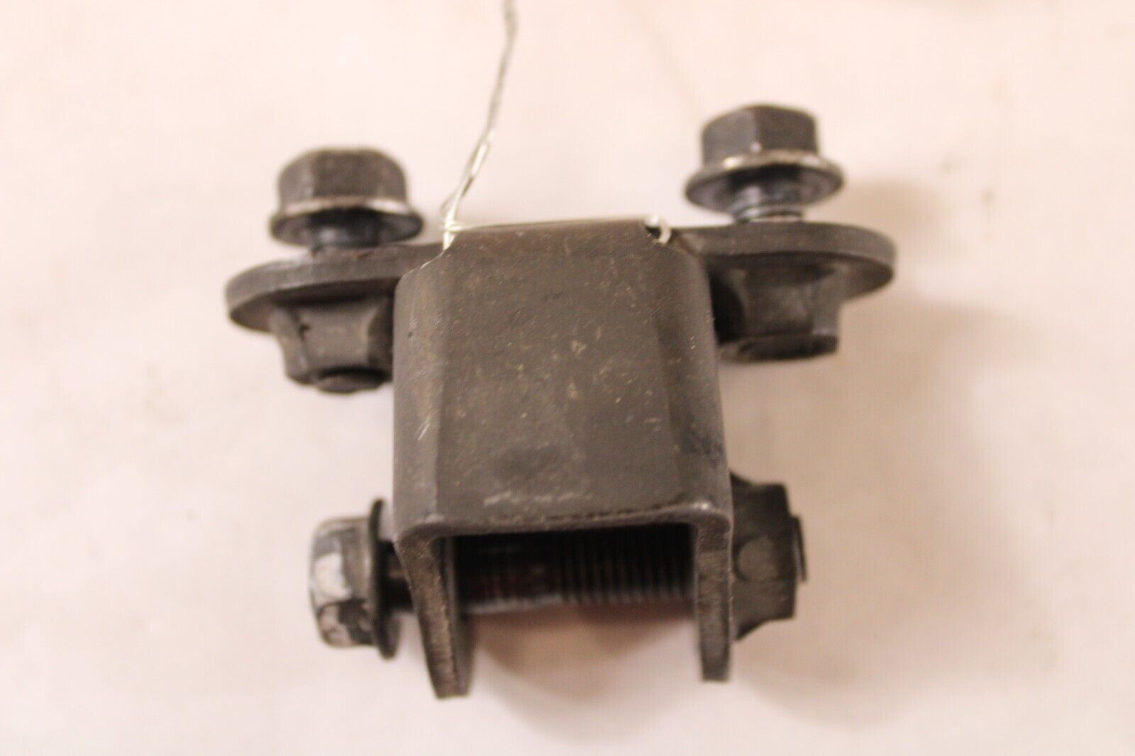 Front Engine Hanger Bracket A 50135-MAH-000 2007 Honda Shadow Sabre VT1100C2