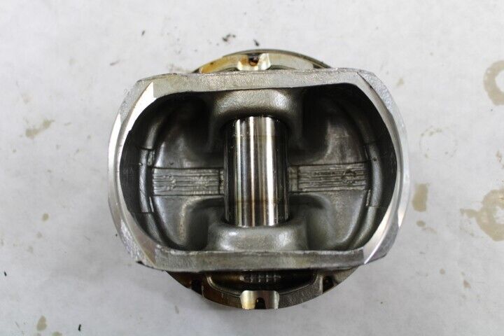 Piston (STD) 21962-07, on part 21989-07 2013 Harley Davidson Roadglide