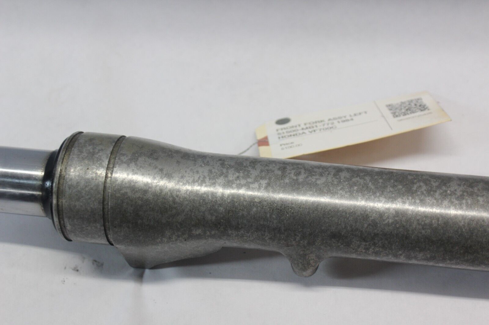 FRONT FORK ASSY LEFT 51500-MB1-772 1984 HONDA VF700C