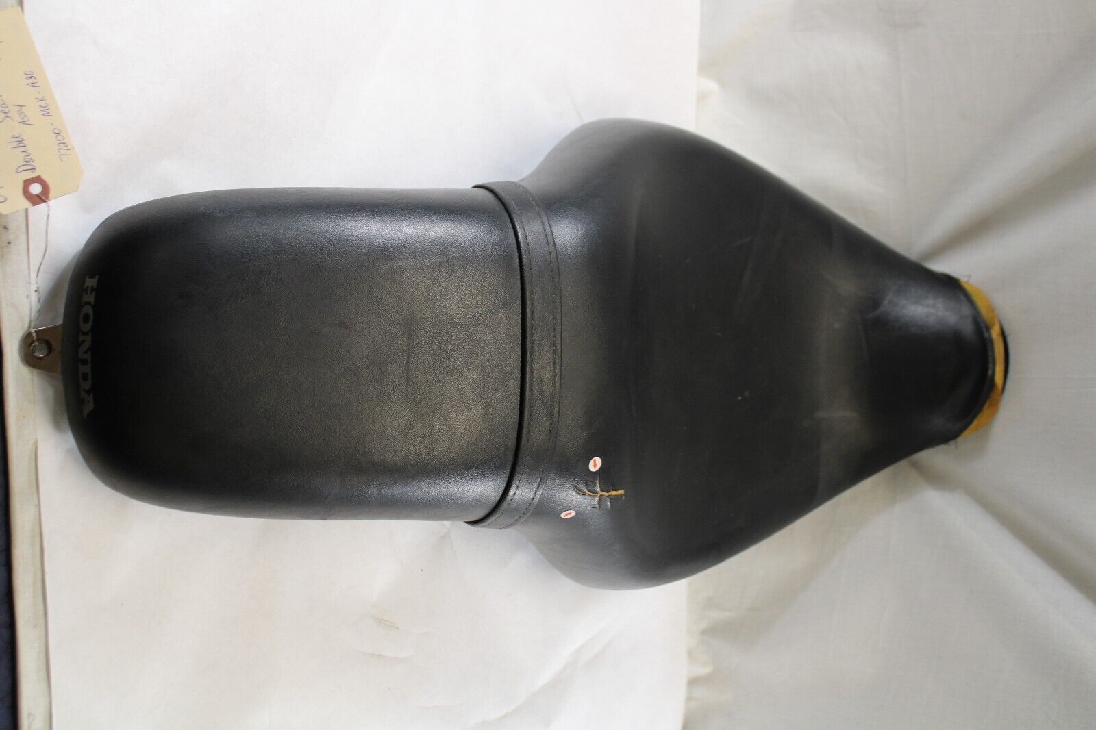 Double Seat Assy (See Photos) 77200-MCK-A30 2007 Honda Shadow Sabre VT1100C2