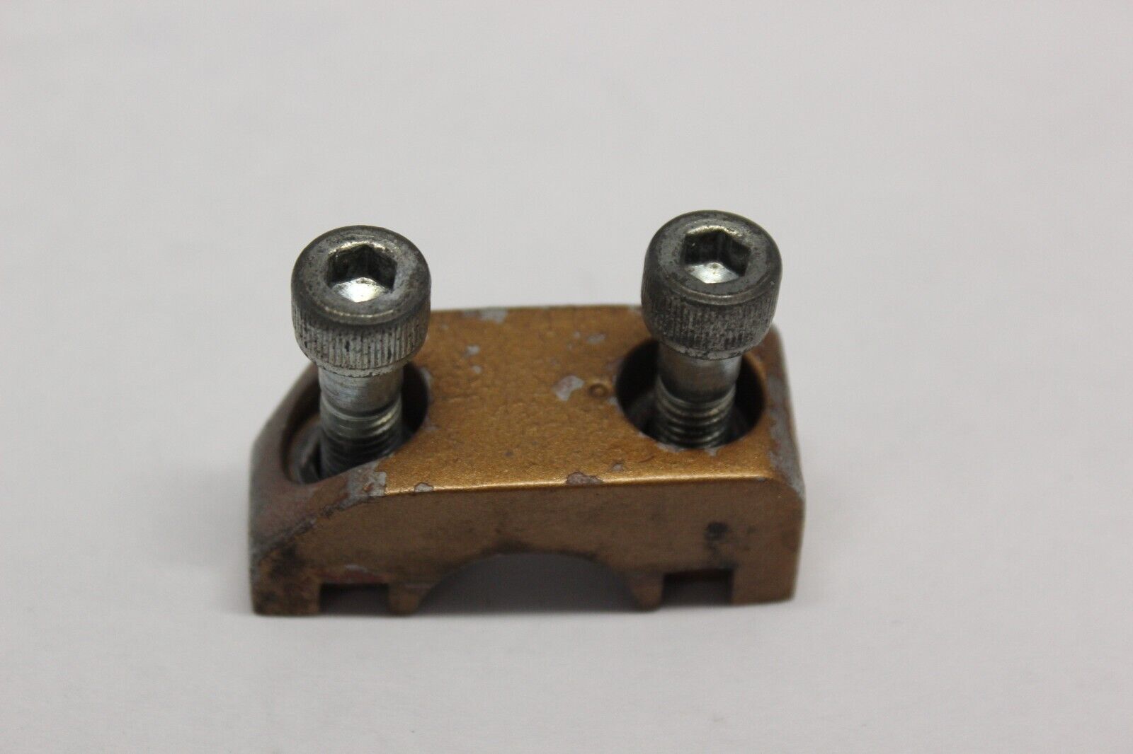 Upper Handlebar Holder Right 53235-MB1-701 1984 Honda VF700C