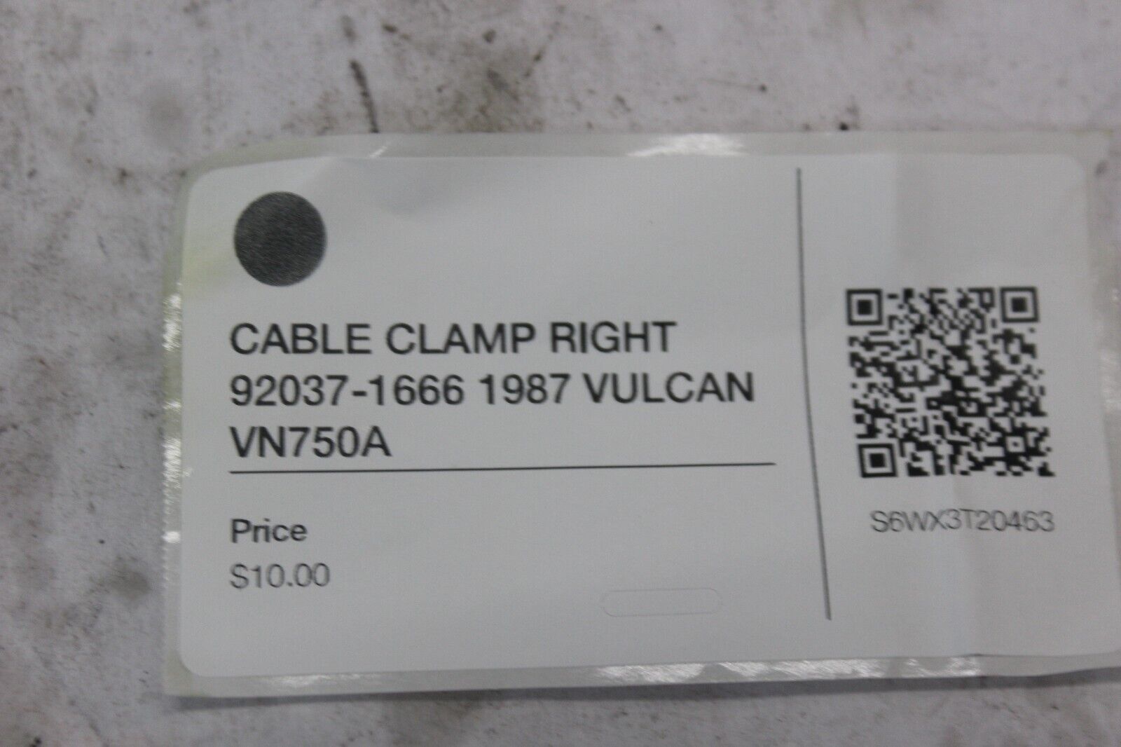 CABLE CLAMP RIGHT 92037-1666 1987 VULCAN VN750A