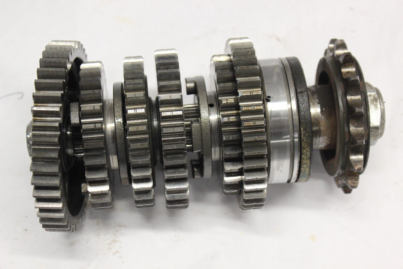 DRIVE SHAFT W/GEARS 24131-33E00 1999 GSX R600