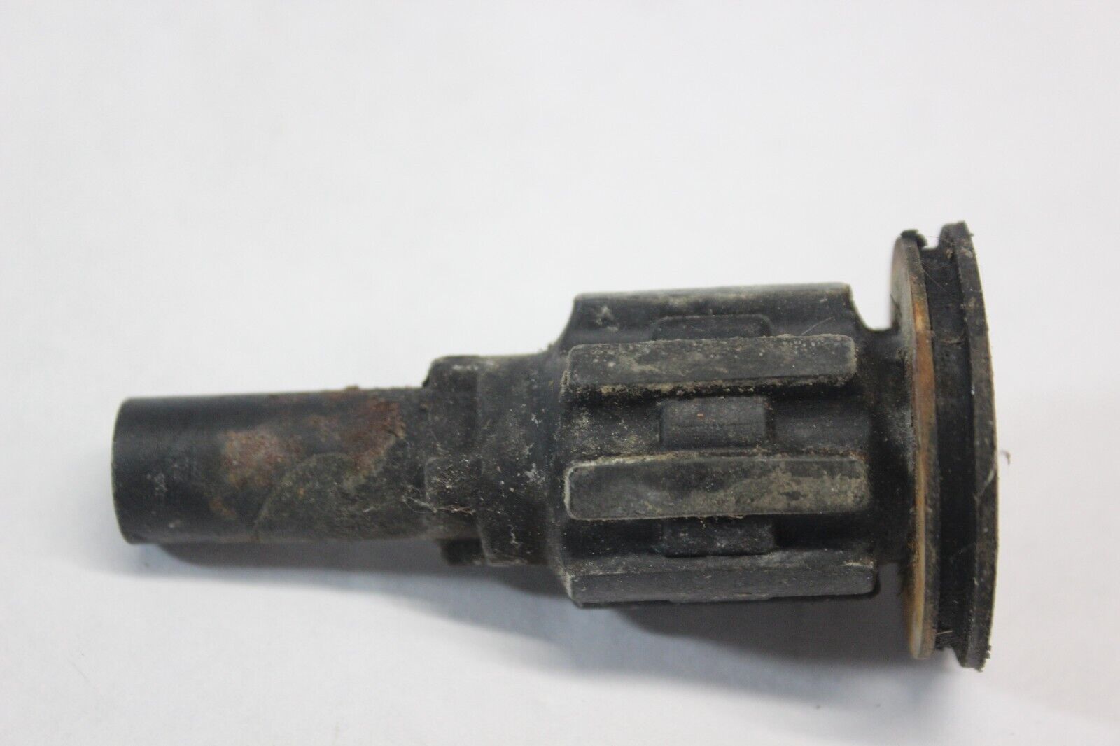 ENGINE MOUNTING BUSHING 11652-10G00 2006 BURGMAN AN650K6