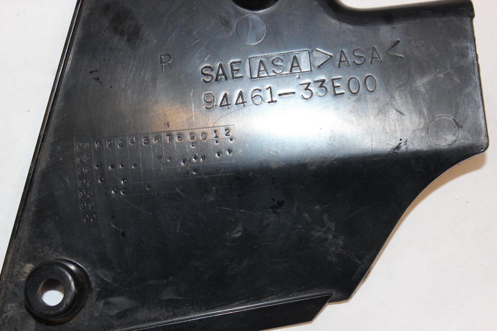 Inner Cowling RIGHT Black #94461-33E00 1999 Suzuki GSX-R600