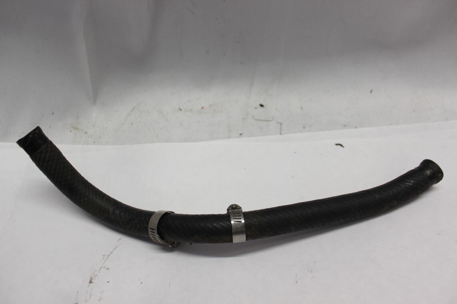 WATER IN OIL COOLER HOSE 16471-33E00 1999 GSX R600