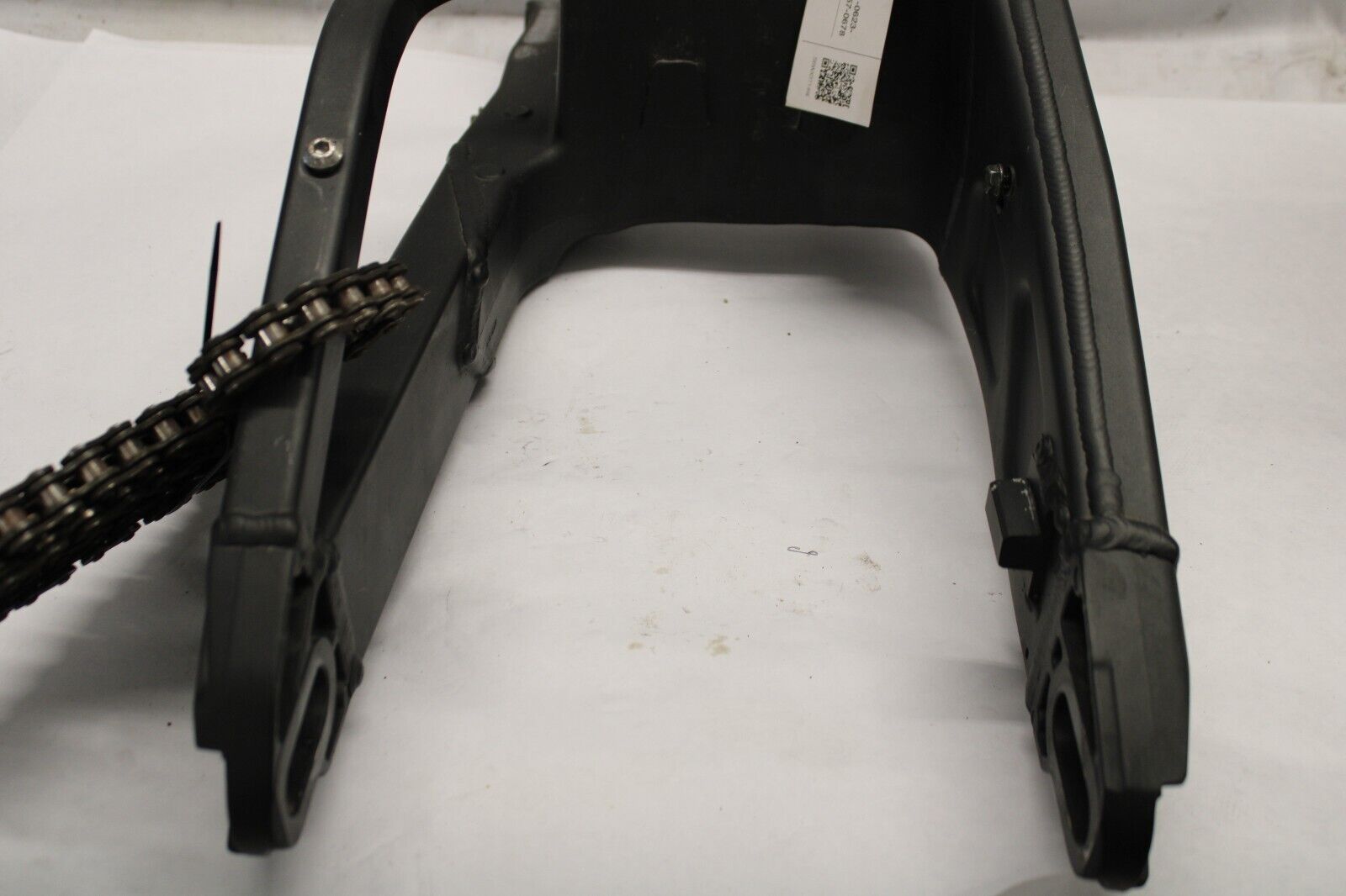 SWINGARM 33001-0623-18R W/CHAIN 92057-0678 2016 Kawasaki Versys 650